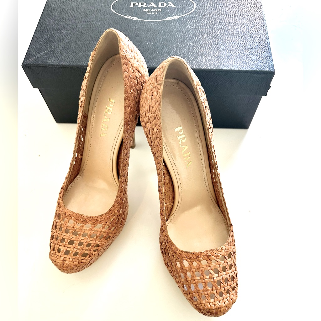 Prada Leather Woven Pumps With Platform Size 40 - Nwot